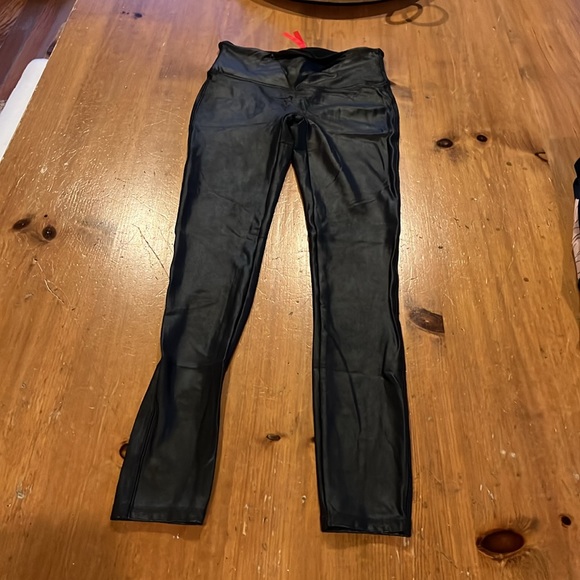 Spanx size small. Black skinny leggings. In great condition. Worn a few times. - Picture 2 of 5